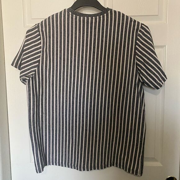 HUF Men’s Gray and White Striped T -Shirt Size XL - Picture 3 of 5